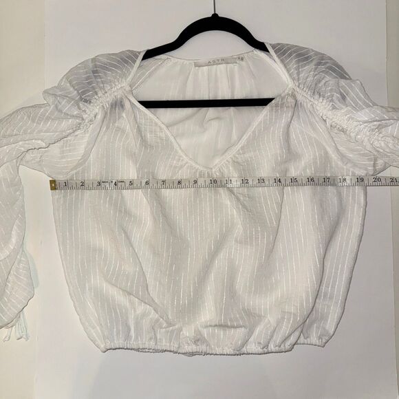ASTR the Label Ruched Puff Long Sleeve Top White Sheer Pinstripe Blouse VNeck XS - Picture 10 of 15